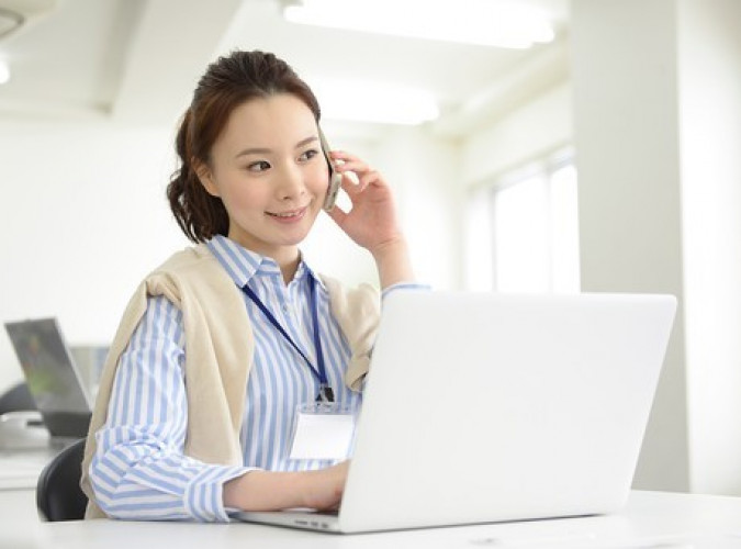 事務スタッフ 服装 髪型 髪色 ピアス ネイル自由な職場 株式会社エスアンドジー 採用サイト