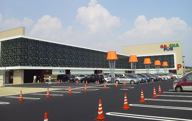蟹江パチンコ店の清掃スタッフ 土日勤務 時給1 100円 制服貸与だから汚れない 学業と両立できる２週間毎シフト 株式会社 立岩 採用サイト