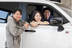 整備の最終確認や車検対応を行う自動車検査員 資格取得支援あり 福利